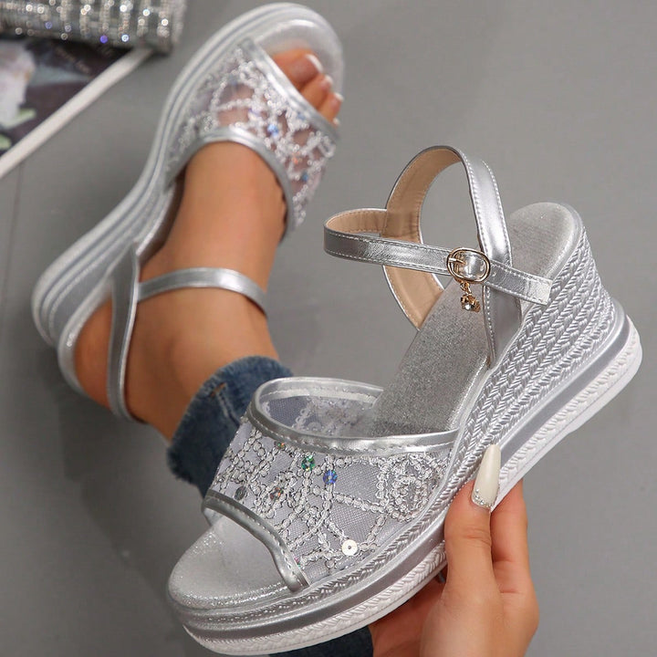 Cara - Běžné platformové sandály