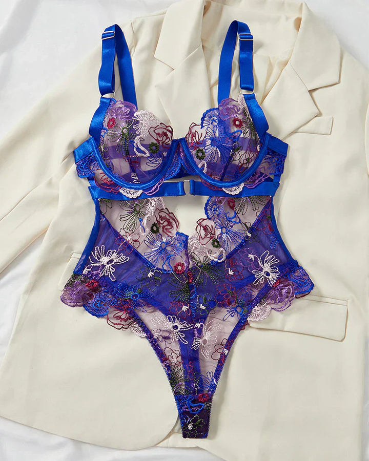 Monica™ | Elegantní Set Spodního Prádla z Síťoviny s Květinovou Výšivkou a Výřezy