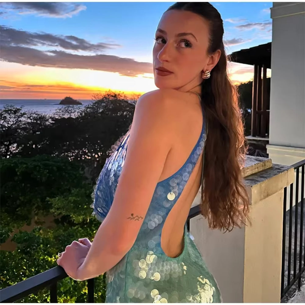 Baillie – Šaty s lesklými flitry