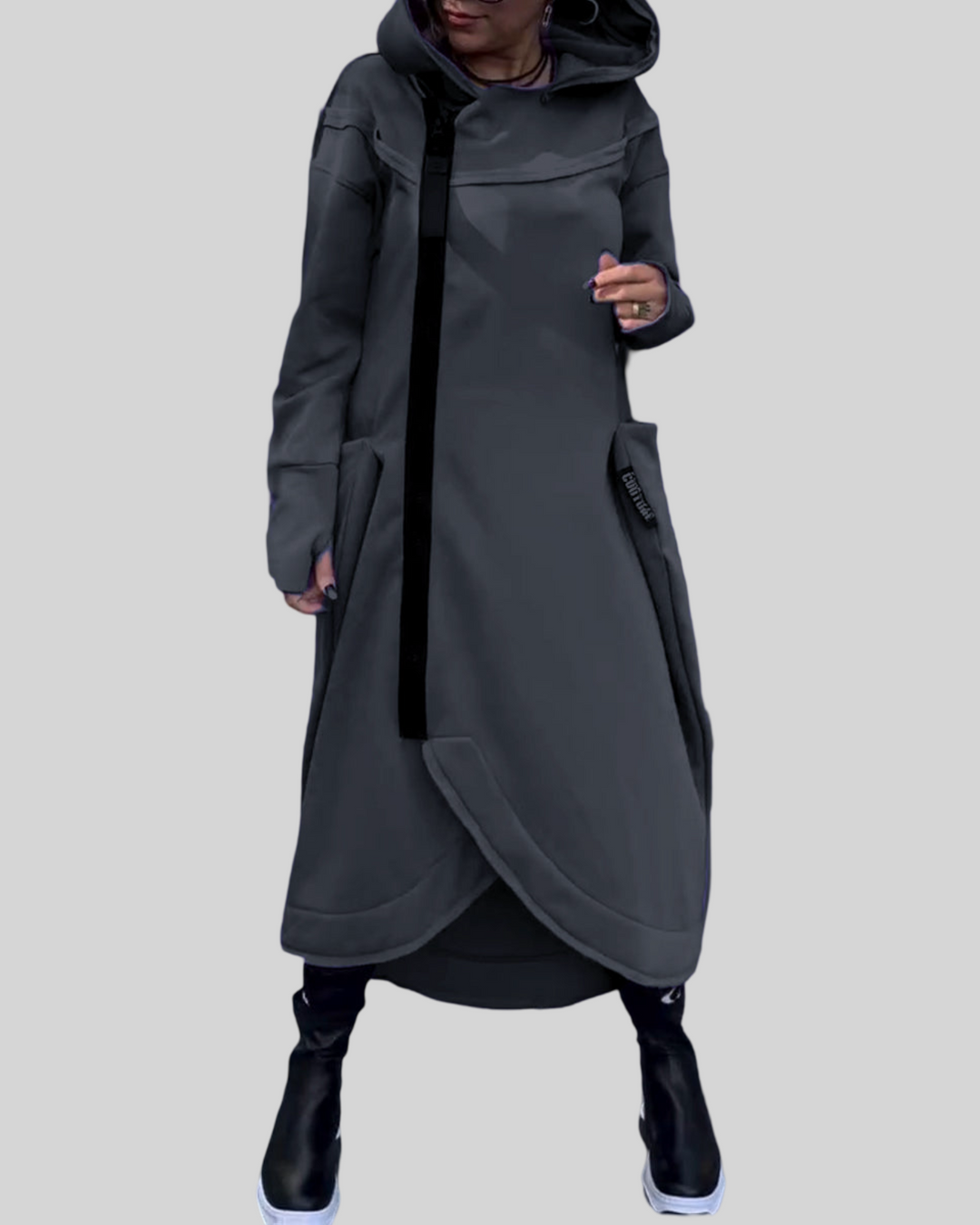 Viktorie - Kabát s kapucí a asymetrickým lemem