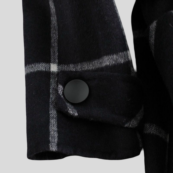 Tereza – Klasický kabát s nadčasovou elegancí