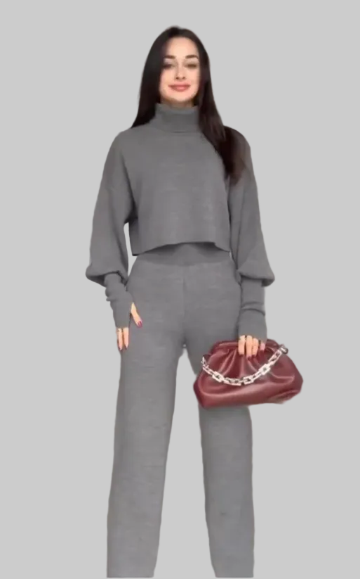 Naomi - Elegantní a svěží souprava