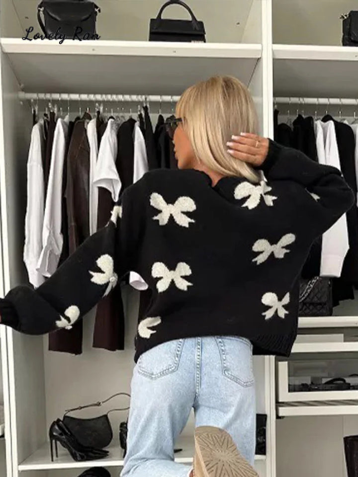 Annabel - Stylový svetr s šněrováním