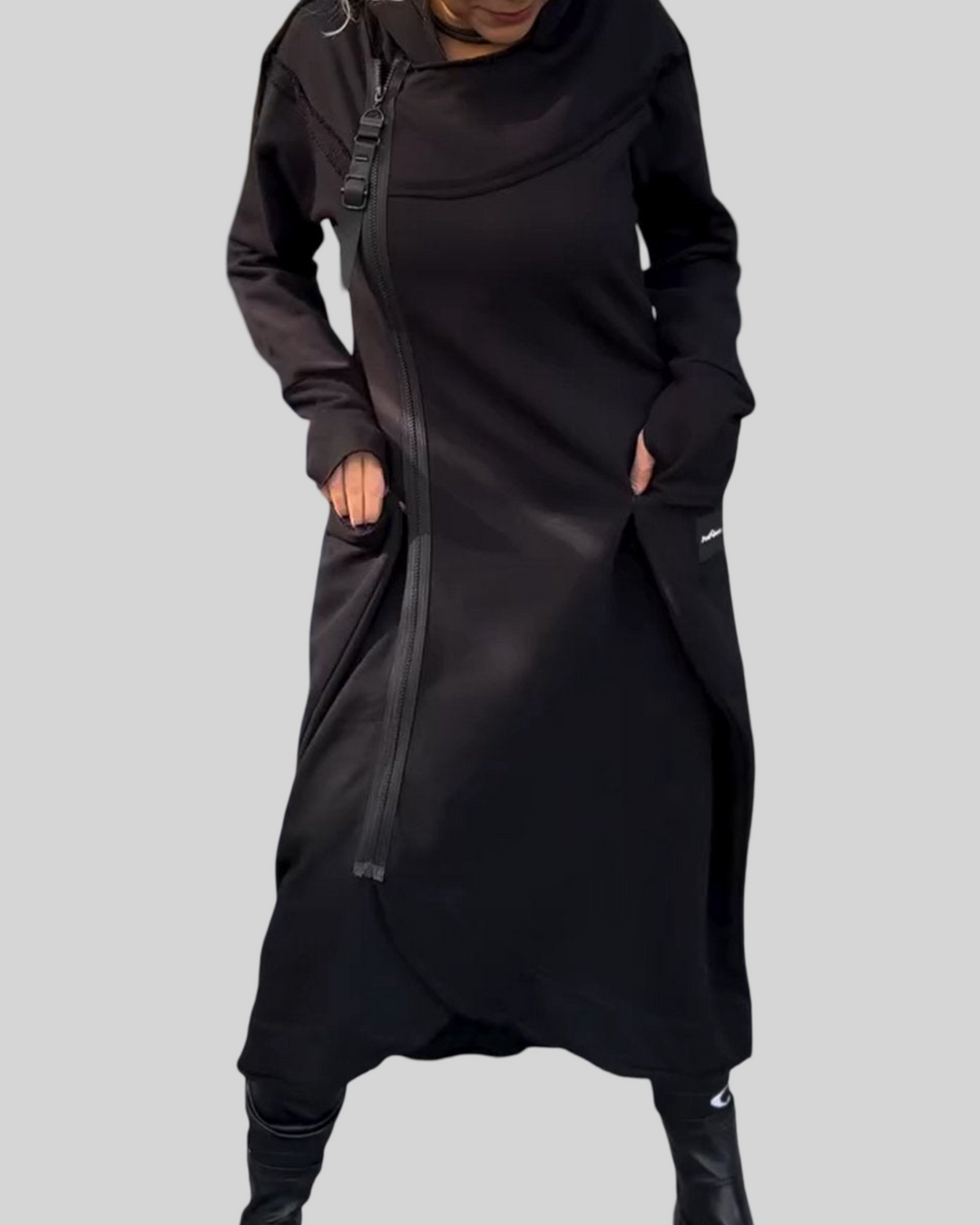 Viktorie - Kabát s kapucí a asymetrickým lemem