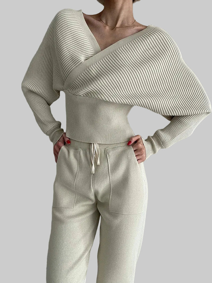 Zita - Halenka s odhalenými rameny a kabát